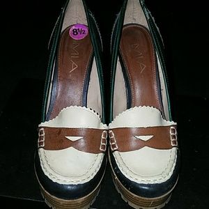 MIA Newberry Platform Loafers